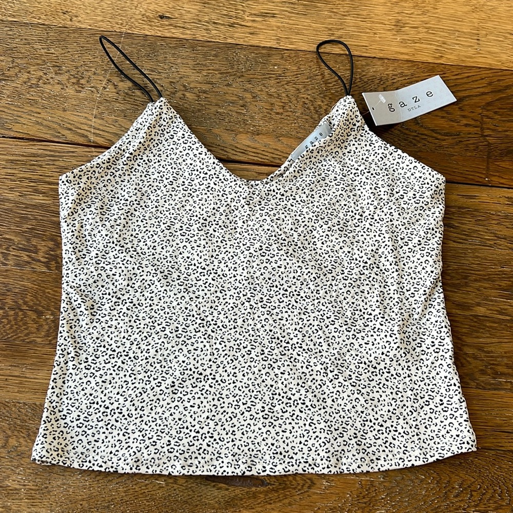 Gaze DTLA top size M